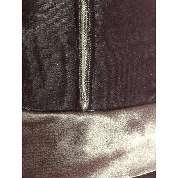 1980s CLIMAX by DAVID HOWARD Drop Waist Velvet Plunge W/Large Satin Bow. S-M - Picture 8 of 10